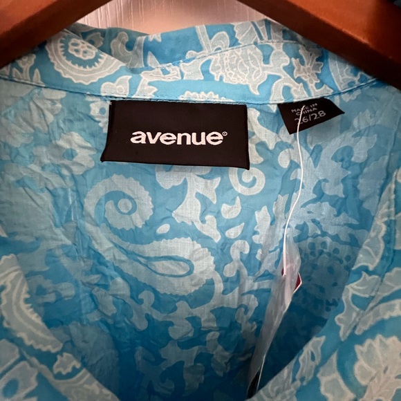 NWT Avenue lightweight Light Blue Paisley button up  Shirt.  size 26/28 - Picture 2 of 8